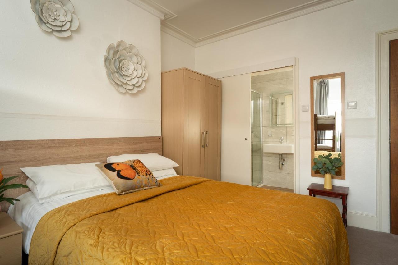 The Torland - Paignton Seafront - Free Parking, All Rooms En-Suite Bagian luar foto