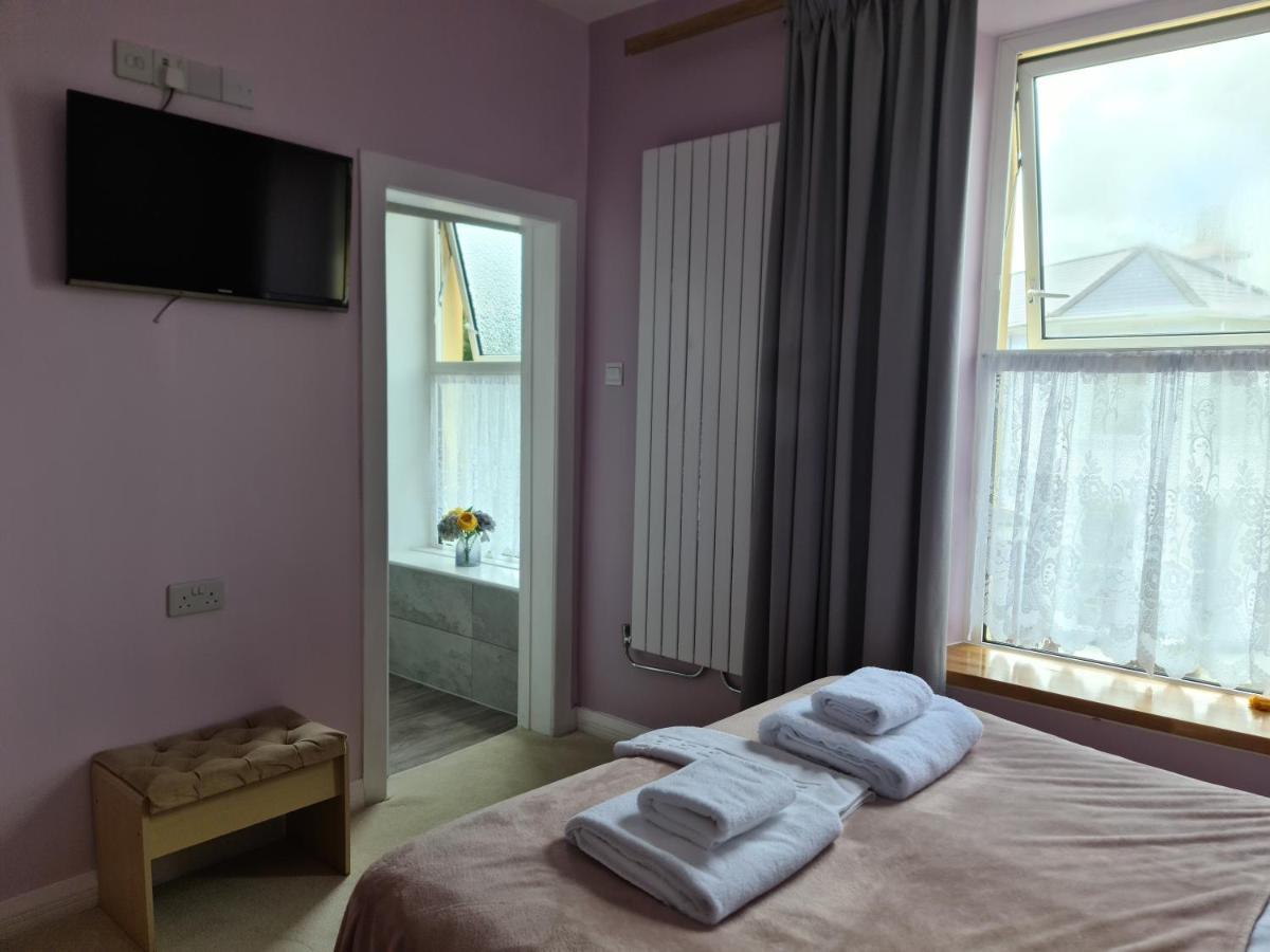 The Torland - Paignton Seafront - Free Parking, All Rooms En-Suite Bagian luar foto