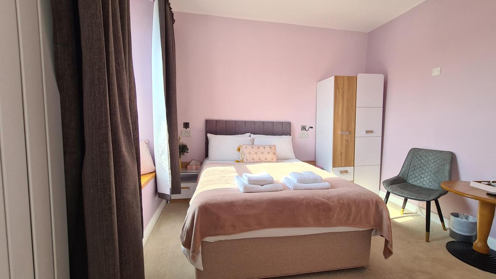 The Torland - Paignton Seafront - Free Parking, All Rooms En-Suite Bagian luar foto