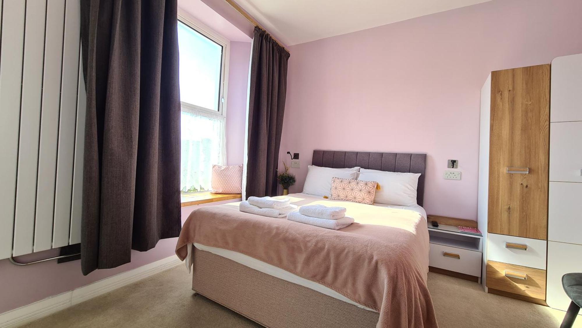 The Torland - Paignton Seafront - Free Parking, All Rooms En-Suite Bagian luar foto